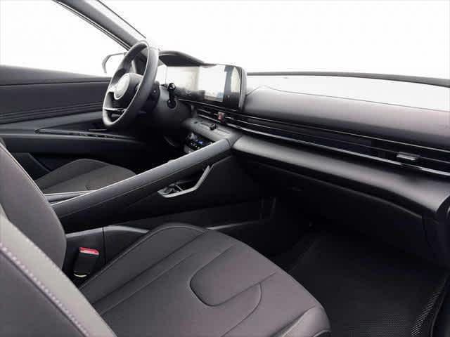 2026 Hyundai Elantra Blue - Photo 15
