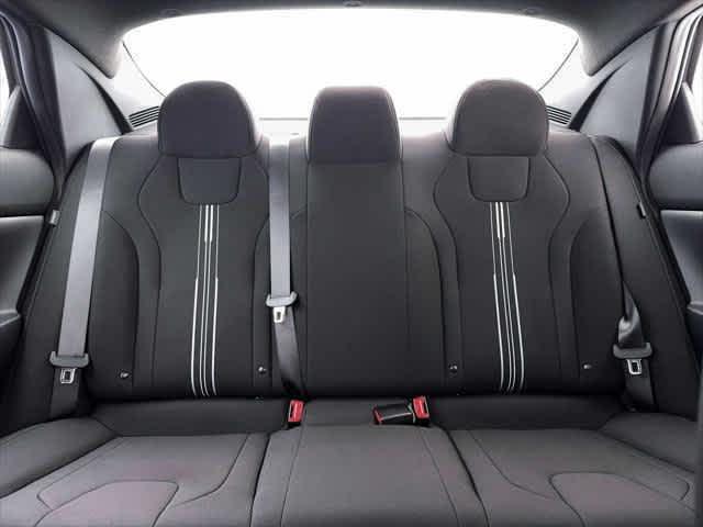 2026 Hyundai Elantra Blue - Photo 16