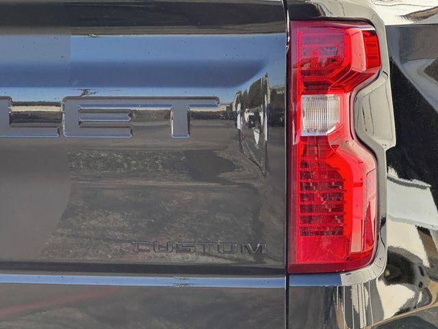 2026 Chevrolet Silverado 1500 2WD Crew Cab Short Bed Custom
