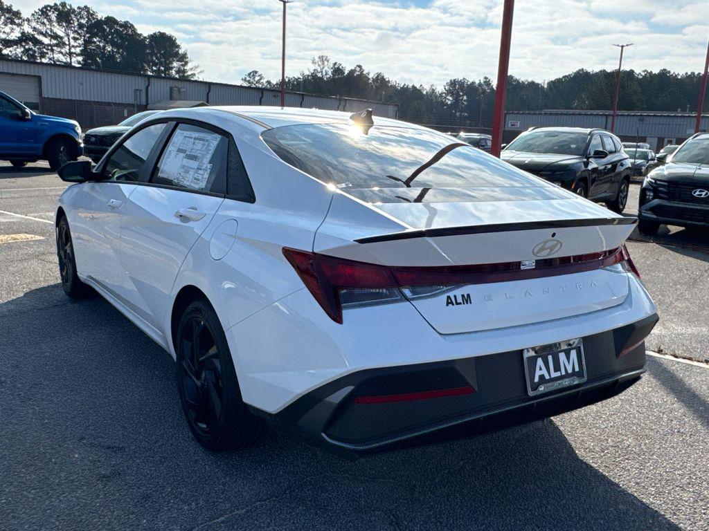 New 2026 White HYUNDAI SEL Sport image 4