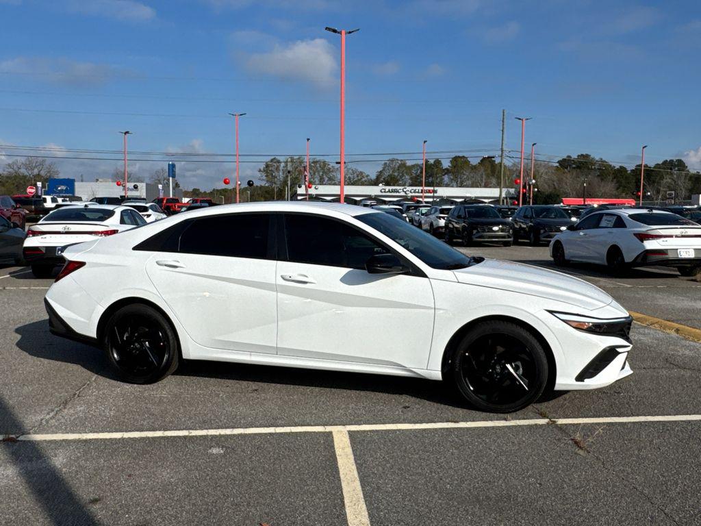 New 2026 White HYUNDAI SEL Sport image 7