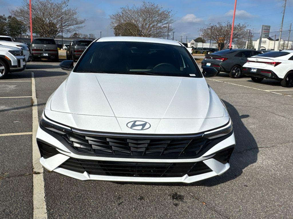 New 2026 White HYUNDAI SEL Sport image 9
