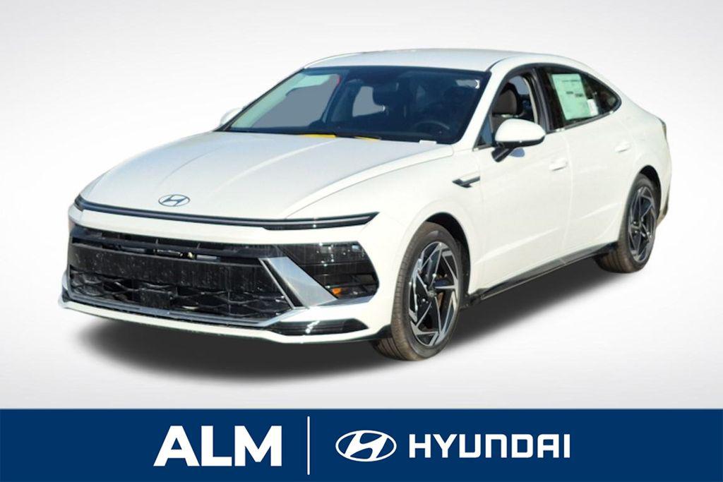 2026 Hyundai Sonata SEL's photo