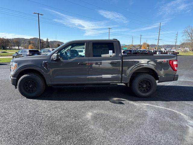 2021 Ford F-150 XL 2021 Ford F-150 XL