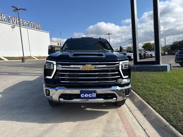2025 Chevrolet Silverado 3500HD 4WD Crew Cab Long Bed LTZ 2025 Chevrolet Silverado 3500HD 4WD Crew Cab Long Bed LTZ