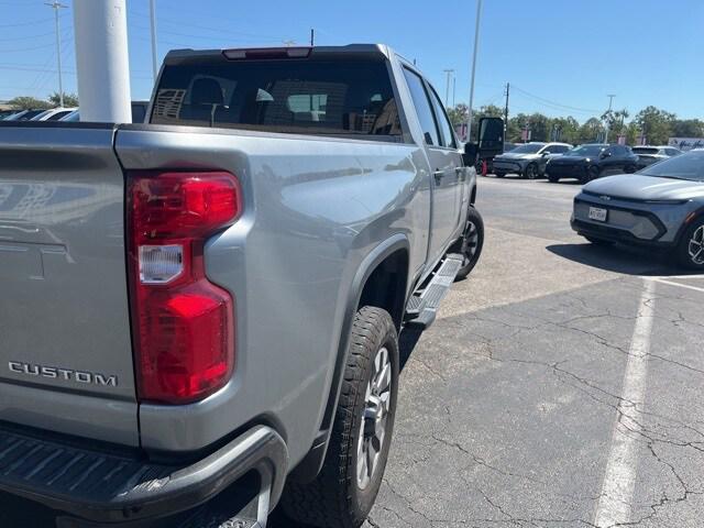 2024 Chevrolet Silverado 2500HD 4WD Crew Cab Standard Bed Custom