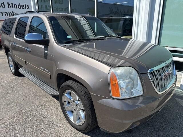 2013 GMC Yukon XL 1500 SLE