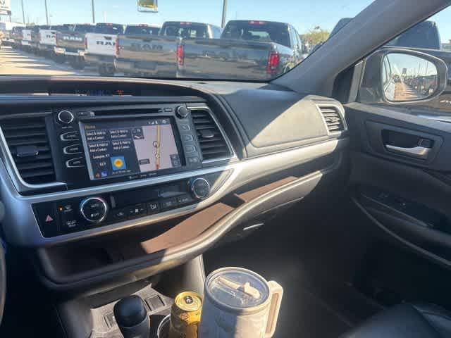 2016 Toyota Highlander XLE V6 2016 Toyota Highlander XLE V6