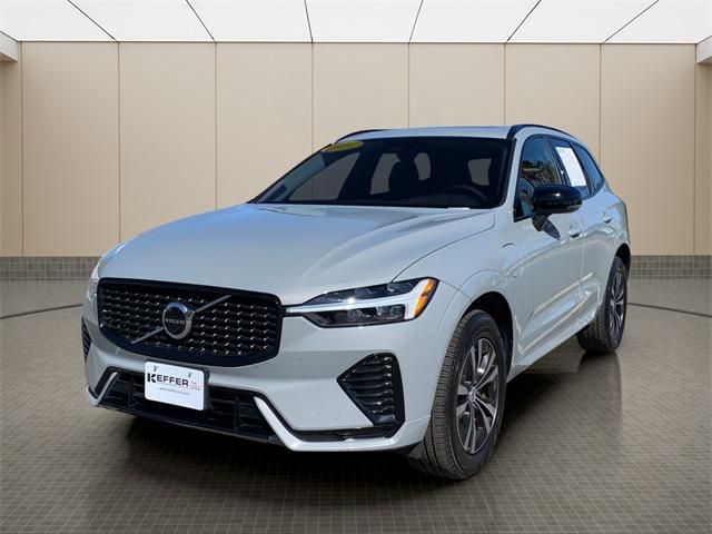 2024 Volvo XC60 Recharge Plug-In Hybrid T8 Core Dark Theme 2024 Volvo XC60 Recharge Plug-In Hybrid T8 Core Dark Theme