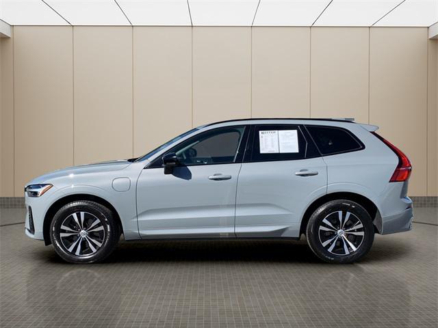 2024 Volvo XC60 Recharge Plug-In Hybrid T8 Core Dark Theme 2024 Volvo XC60 Recharge Plug-In Hybrid T8 Core Dark Theme