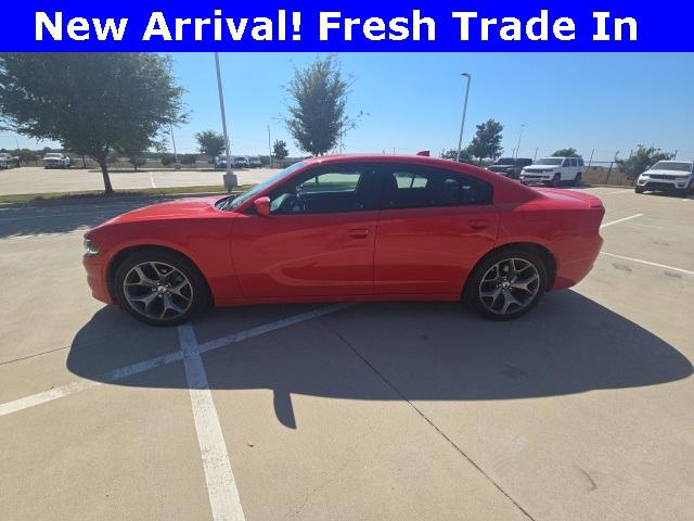 2017 Dodge Charger SXT RWD