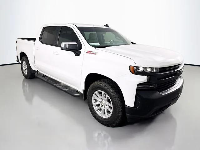 2020 Chevrolet Silverado 1500 4WD Crew Cab Short Bed LT