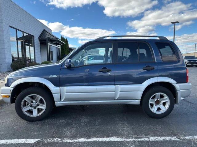 2003 Suzuki Grand Vitara Base