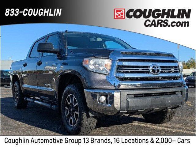2017 Toyota Tundra SR5 5.7L V8 2017 Toyota Tundra SR5 5.7L V8