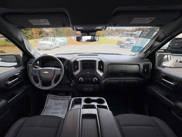 2022 Chevrolet Silverado 1500 4WD Double Cab Standard Bed Custom 2022 Chevrolet Silverado 1500 4WD Double Cab Standard Bed Custom