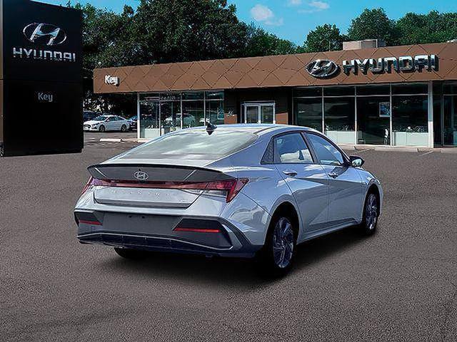 2026 Hyundai Elantra Hybrid SEL Sport