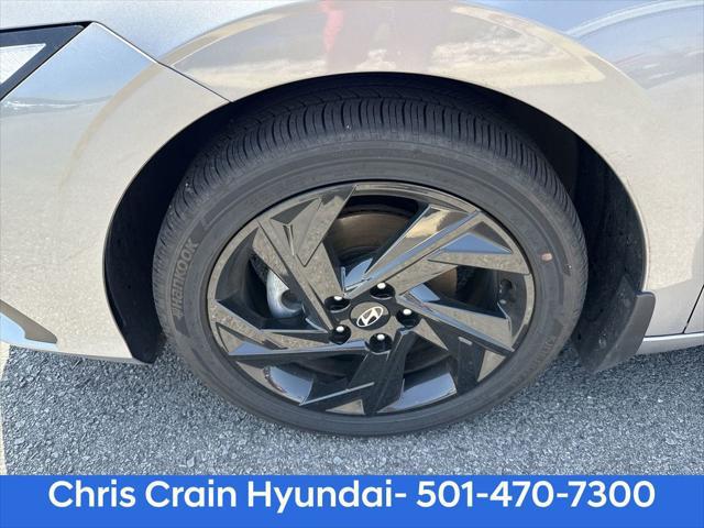 2026 Hyundai Elantra Hybrid SEL Sport
