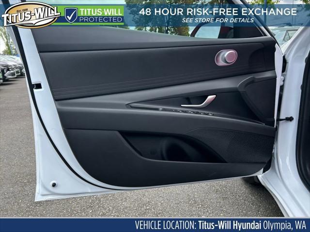 2026 Hyundai Elantra SE