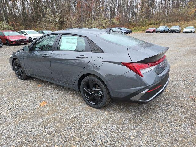 2026 Hyundai Elantra Hybrid SEL Sport