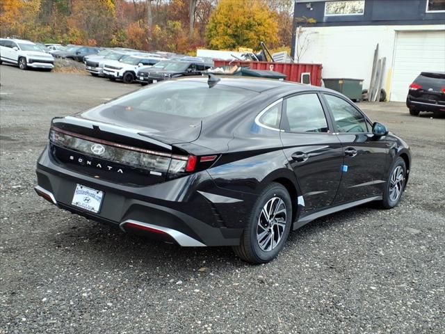 2026 Hyundai Sonata Hybrid Blue
