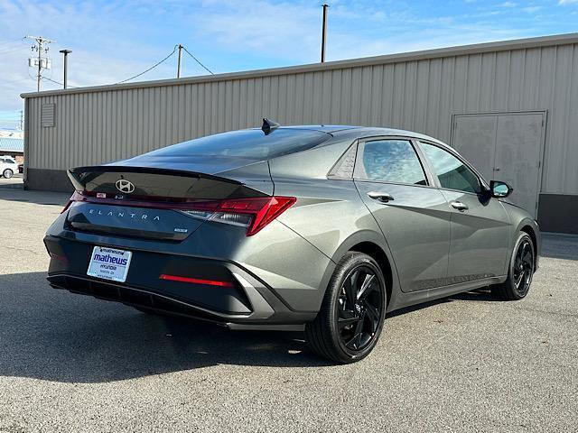 2026 Hyundai Elantra Hybrid SEL Sport
