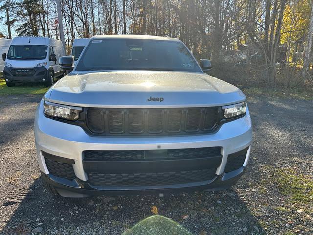 2025 Jeep Grand Cherokee GRAND CHEROKEE L ALTITUDE X 4X4 2025 Jeep Grand Cherokee GRAND CHEROKEE L ALTITUDE X 4X4