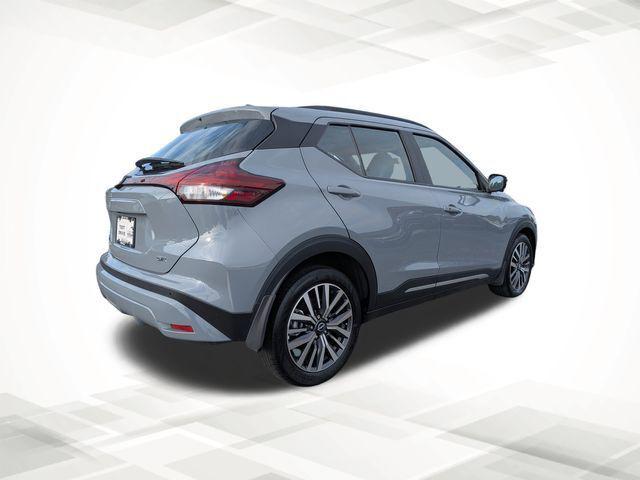 2023 Nissan Kicks SR Xtronic CVT