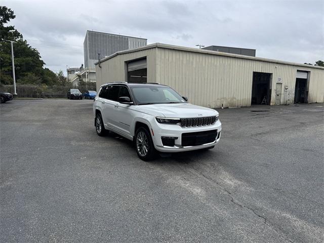 2022 Jeep Grand Cherokee L Summit 4x2