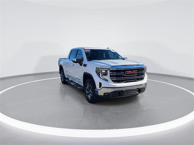 2024 GMC Sierra 1500 4WD Crew Cab Short Box SLT