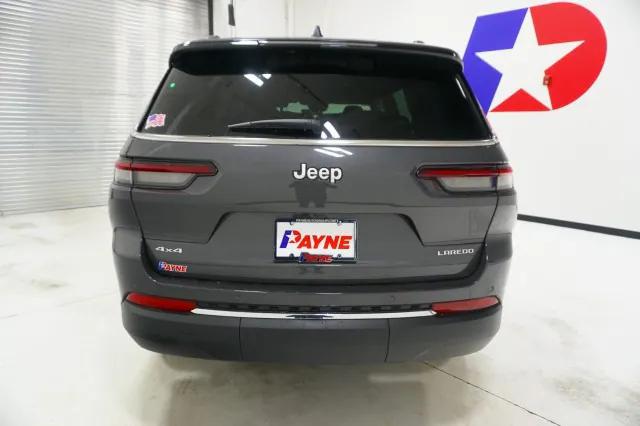 2025 Jeep Grand Cherokee Laredo X 4x4