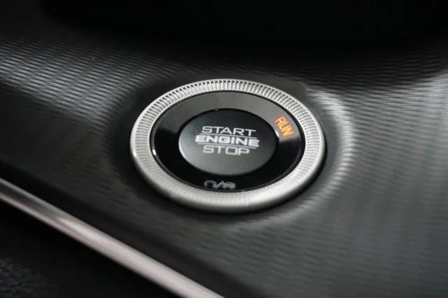 2025 Jeep Grand Cherokee Laredo X 4x4