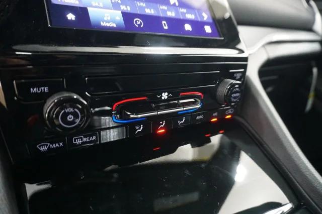 2025 Jeep Grand Cherokee Laredo X 4x4