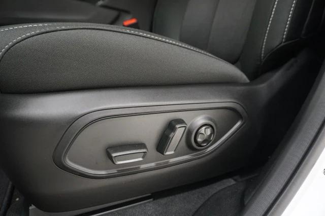 2025 Jeep Grand Cherokee Laredo X 4x4