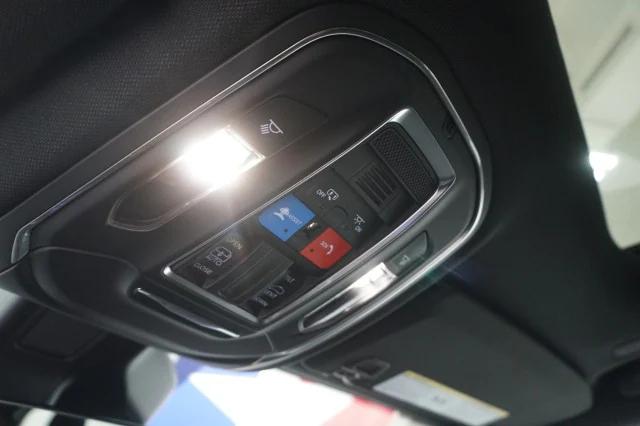 2025 Jeep Grand Cherokee Laredo X 4x4