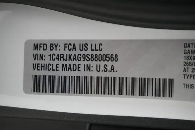 2025 Jeep Grand Cherokee Laredo X 4x4