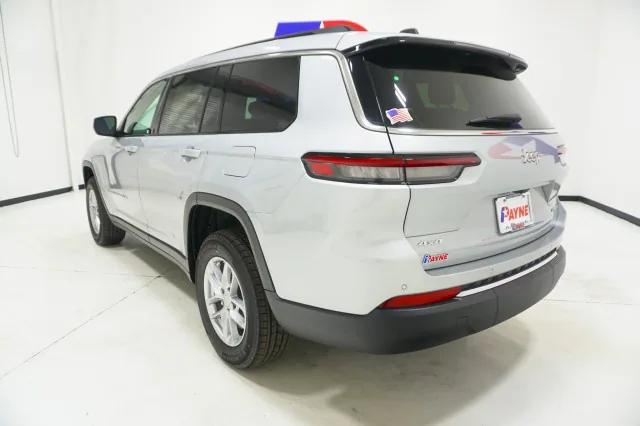 2025 Jeep Grand Cherokee Laredo X 4x4