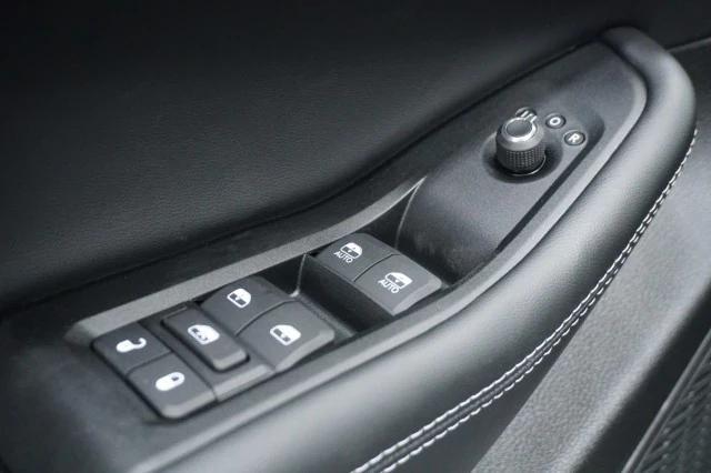 2025 Jeep Grand Cherokee Laredo X 4x4