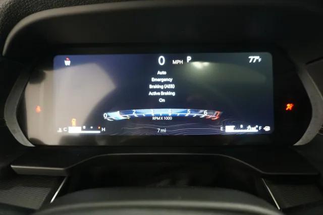 2025 Jeep Grand Cherokee Laredo X 4x4