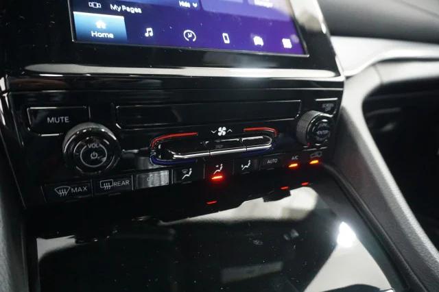 2025 Jeep Grand Cherokee Laredo X 4x4