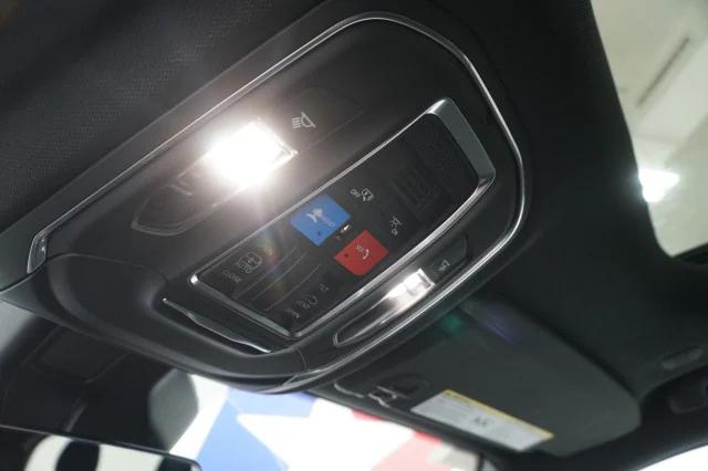 2025 Jeep Grand Cherokee Laredo X 4x4