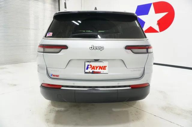 2025 Jeep Grand Cherokee Laredo X 4x4