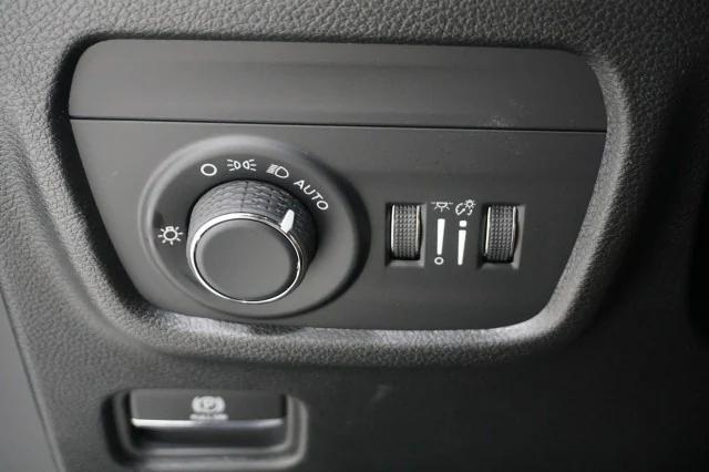2025 Jeep Grand Cherokee Laredo X 4x4