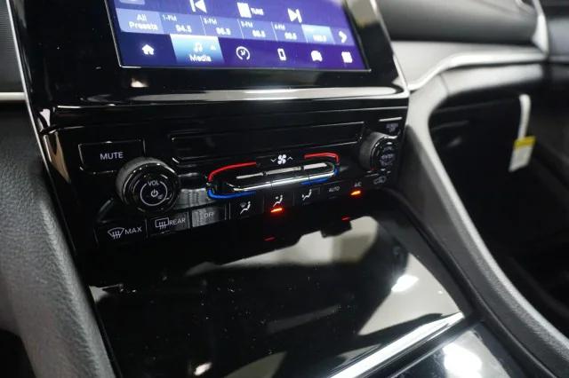 2025 Jeep Grand Cherokee Laredo X 4x4