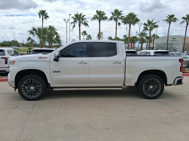 2022 Chevrolet Silverado 1500 4WD Crew Cab Short Bed LTZ