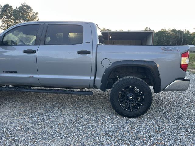 2019 Toyota Tundra SR5 5.7L V8