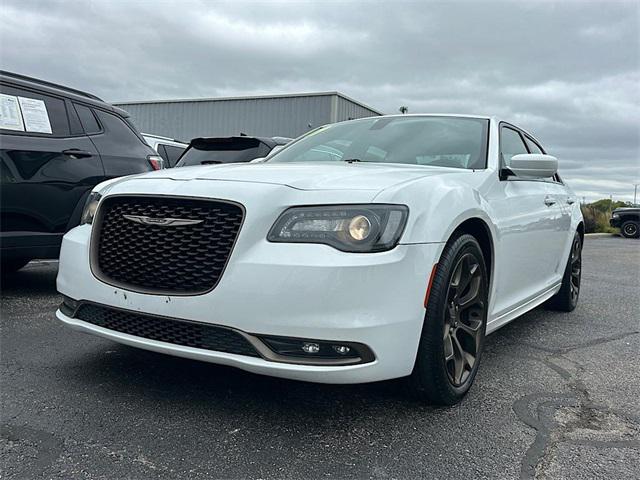 2017 Chrysler 300 300S Alloy Edition 2017 Chrysler 300 300S Alloy Edition