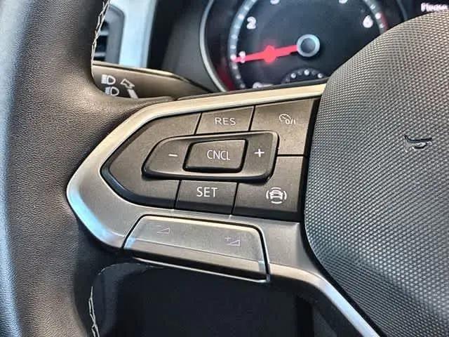 2021 Volkswagen Atlas Cross Sport 2.0T SE