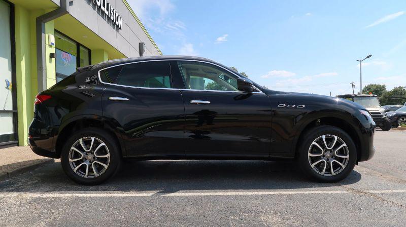 2017 Maserati Levante Base