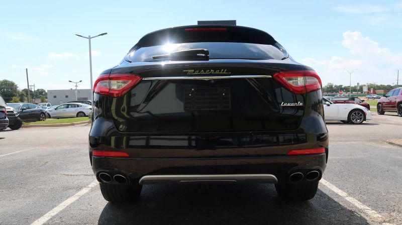 2017 Maserati Levante Base
