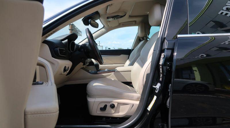 2017 Maserati Levante Base